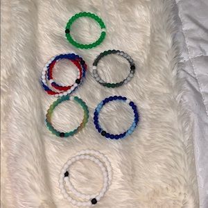 bundle of authentic lokais